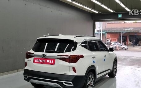 KIA Seltos I, 2021 год, 1 825 010 рублей, 2 фотография