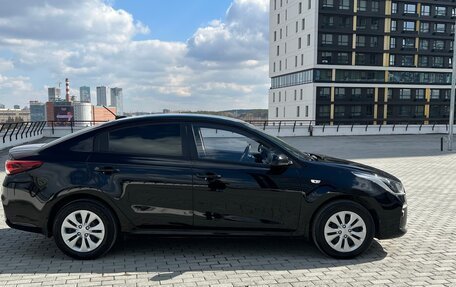 KIA Rio IV, 2017 год, 1 790 000 рублей, 5 фотография