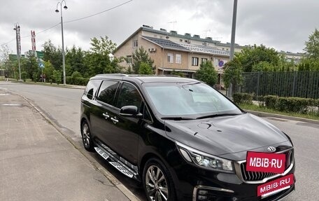 KIA Carnival III, 2019 год, 3 090 000 рублей, 6 фотография