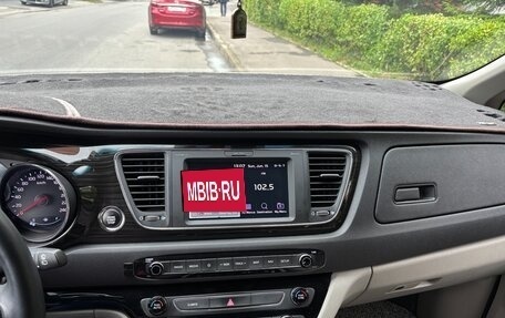 KIA Carnival III, 2019 год, 3 090 000 рублей, 15 фотография