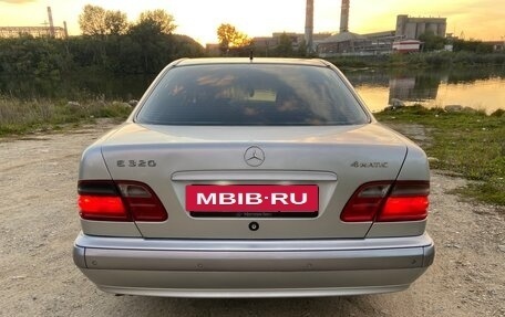 Mercedes-Benz E-Класс, 1997 год, 690 000 рублей, 7 фотография