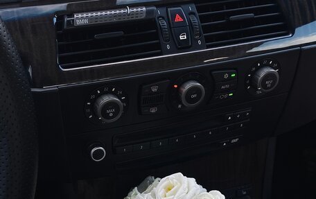 BMW 5 серия, 2004 год, 1 300 000 рублей, 11 фотография