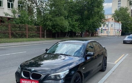 BMW 5 серия, 2004 год, 1 300 000 рублей, 10 фотография