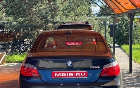 BMW 5 серия, 2004 год, 1 300 000 рублей, 9 фотография