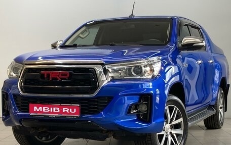 Toyota Hilux VIII, 2017 год, 3 690 000 рублей, 1 фотография