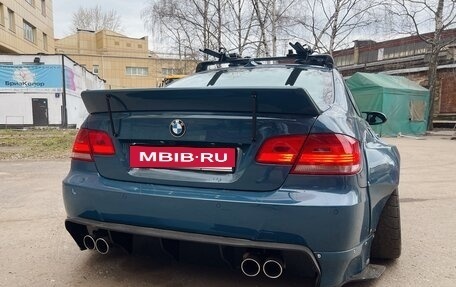 BMW 3 серия, 2006 год, 2 500 000 рублей, 24 фотография