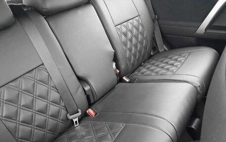 Toyota Land Cruiser Prado 150 рестайлинг 2, 2021 год, 3 600 000 рублей, 10 фотография