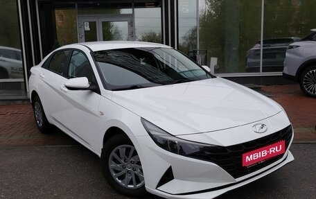 Hyundai Elantra, 2021 год, 1 850 000 рублей, 3 фотография