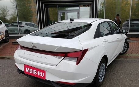 Hyundai Elantra, 2021 год, 1 850 000 рублей, 5 фотография