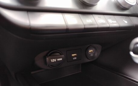 Hyundai Elantra, 2021 год, 1 850 000 рублей, 24 фотография