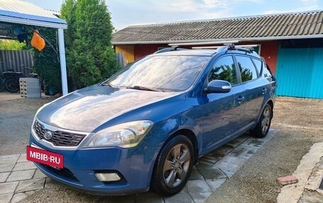 KIA cee'd I рестайлинг, 2010 год, 730 000 рублей, 3 фотография