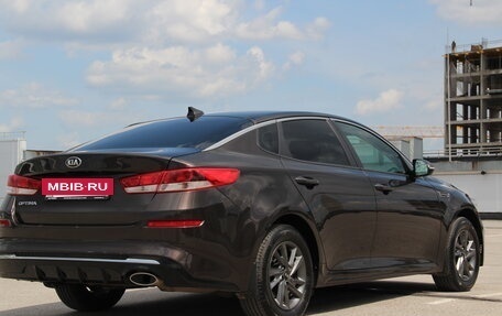 KIA Optima IV, 2018 год, 1 800 000 рублей, 6 фотография