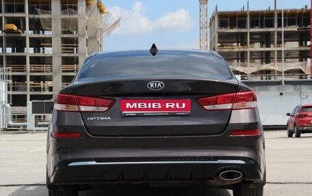 KIA Optima IV, 2018 год, 1 800 000 рублей, 5 фотография