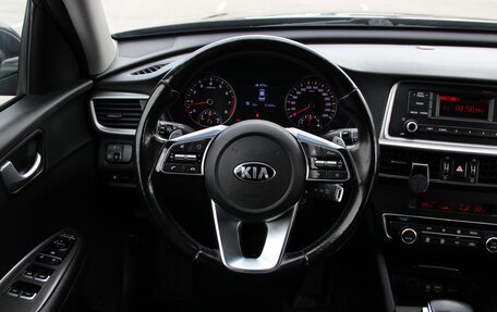 KIA Optima IV, 2018 год, 1 800 000 рублей, 18 фотография