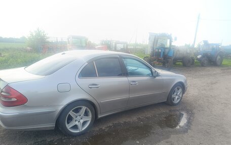 Mercedes-Benz E-Класс, 2002 год, 850 000 рублей, 3 фотография