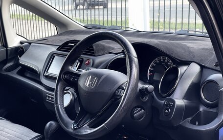 Honda Fit Shuttle I рестайлинг, 2014 год, 1 199 000 рублей, 10 фотография