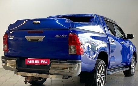 Toyota Hilux VIII, 2017 год, 3 690 000 рублей, 6 фотография