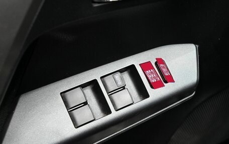 Toyota RAV4, 2016 год, 2 490 000 рублей, 13 фотография