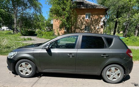 KIA cee'd I рестайлинг, 2011 год, 680 000 рублей, 1 фотография