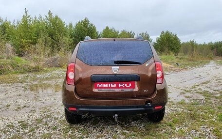 Dacia Duster I рестайлинг, 2010 год, 800 000 рублей, 5 фотография