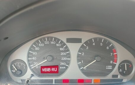 Mitsubishi Carisma I, 2002 год, 190 000 рублей, 2 фотография