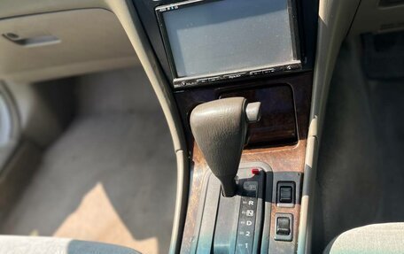 Nissan Laurel VIII, 2000 год, 550 000 рублей, 6 фотография