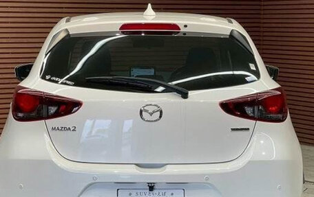 Mazda 2 III, 2022 год, 995 000 рублей, 5 фотография