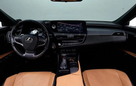 Lexus ES VII, 2021 год, 3 365 000 рублей, 5 фотография