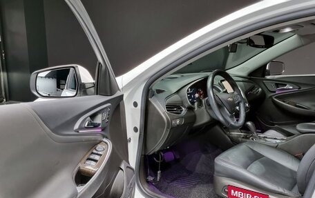 Chevrolet Malibu IX, 2021 год, 1 210 000 рублей, 5 фотография