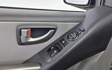 Hyundai Grand Starex Grand Starex I рестайлинг 2, 2021 год, 1 637 398 рублей, 15 фотография