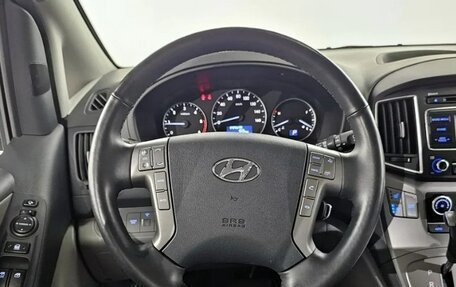 Hyundai Grand Starex Grand Starex I рестайлинг 2, 2021 год, 1 637 398 рублей, 14 фотография