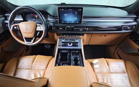 Lincoln Aviator II, 2022 год, 11 895 000 рублей, 5 фотография