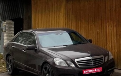 Mercedes-Benz E-Класс, 2011 год, 1 850 000 рублей, 1 фотография