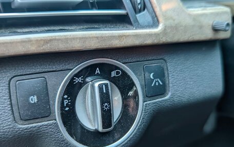 Mercedes-Benz E-Класс, 2011 год, 1 850 000 рублей, 6 фотография