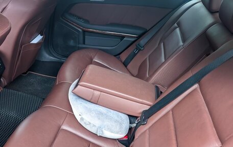 Mercedes-Benz E-Класс, 2011 год, 1 850 000 рублей, 14 фотография