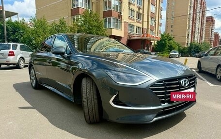 Hyundai Sonata VIII, 2020 год, 2 800 000 рублей, 3 фотография