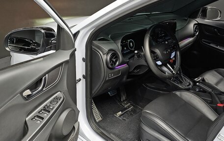 Hyundai Kona I, 2022 год, 1 545 690 рублей, 5 фотография