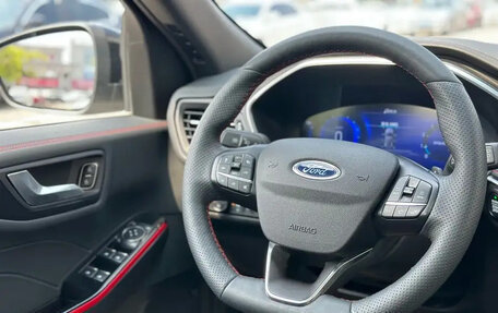 Ford Escape, 2022 год, 2 100 001 рублей, 14 фотография