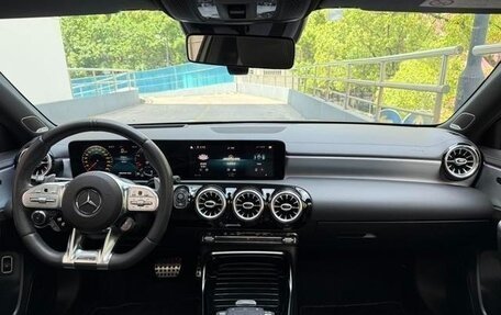 Mercedes-Benz A-Класс AMG, 2021 год, 2 995 000 рублей, 12 фотография