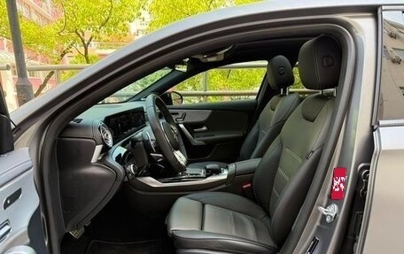 Mercedes-Benz A-Класс AMG, 2021 год, 2 995 000 рублей, 9 фотография