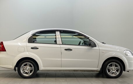 Chevrolet Aveo III, 2010 год, 500 000 рублей, 4 фотография