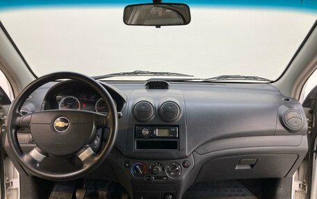 Chevrolet Aveo III, 2010 год, 500 000 рублей, 9 фотография