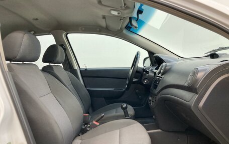 Chevrolet Aveo III, 2010 год, 500 000 рублей, 14 фотография