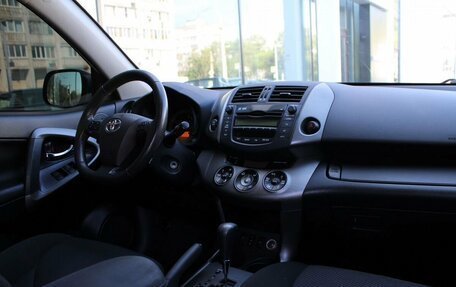Toyota RAV4, 2011 год, 1 300 000 рублей, 10 фотография