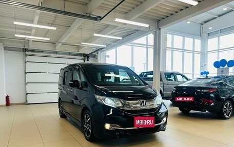 Honda Stepwgn IV, 2016 год, 2 399 000 рублей, 8 фотография