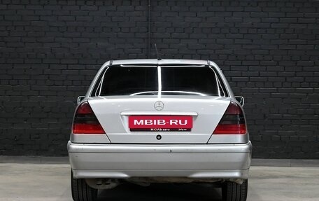 Mercedes-Benz C-Класс, 2000 год, 320 000 рублей, 5 фотография