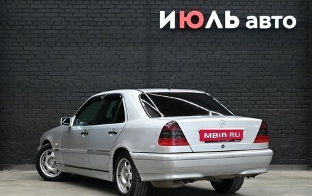 Mercedes-Benz C-Класс, 2000 год, 320 000 рублей, 4 фотография