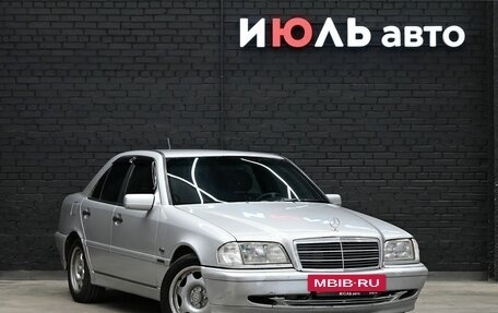 Mercedes-Benz C-Класс, 2000 год, 320 000 рублей, 3 фотография