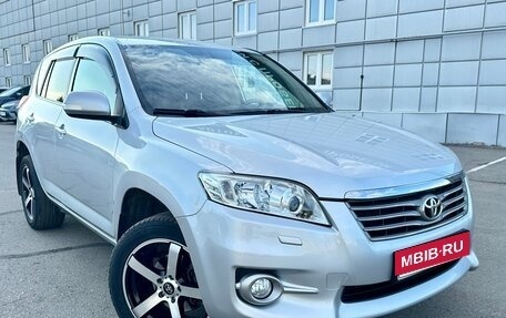Toyota RAV4, 2011 год, 1 650 000 рублей, 1 фотография