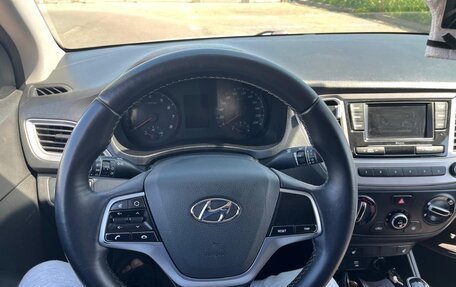 Hyundai Solaris II рестайлинг, 2020 год, 1 260 000 рублей, 5 фотография